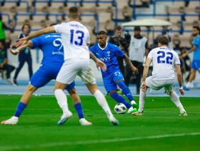 نافباخور يُعكر انطلاقة الهلال السعودي في دوري أبطال آسيا