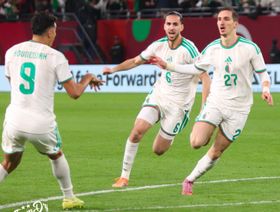 عادل بولبينة.. قصة ملهمة للاعب قلب الموازين في 10 أشهر