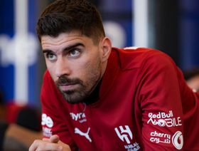 روبن نيفيز يرد على شائعات انتقاله من الهلال إلى الاتحاد