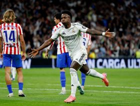 أتلتيكو مدريد يرد بطريقة ساخرة على الجدل التحكيمي في الديربي