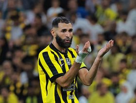 مفاجأة.. ما دور كريم بنزيما في إقالة لوران بلان من تدريب الاتحاد؟