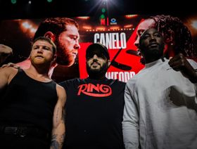 تركي آل الشيخ يتوقّع "أحد أعظم النزالات" بين كانيلو وكروفورد