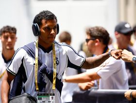 هل يصبح جناح ريال مدريد منافساً لمحمد صلاح في ليفربول؟