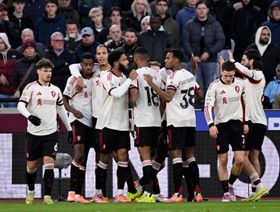 ليفربول يستعيد توازنه بالفوز على وست هام في غياب محمد صلاح