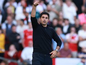 خسرنا بسبب لحظة سحرية.. أرتيتا يطالب أرسنال بفاعلية أكبر بعد صدمة ليفربول