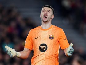 برشلونة يتأهب لأزمة جديدة في مركز حراسة المرمى