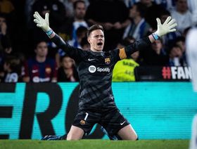 حرب باردة.. هل يرفض تير شتيغن الجراحة لتأخير تسجيل غارسيا؟