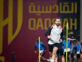 ناتشو فرنانديز "يمدّد عقده" مع القادسية بعدما "فاق التوقعات"