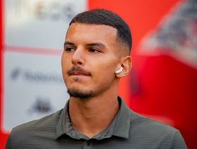 شتوتغارت يتفق مع نيس ويقترب من ضم الجزائري بوعناني