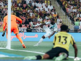 شاهد.. "القائم" يحسم نتيجة الشوط الأول بين الاتحاد والأهلي