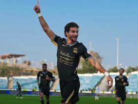 شاهد.. أبها متذيل الترتيب ينتزع تعادلاً صعباً من الاتحاد