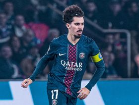 باريس سان جيرمان يتعرض لصدمة قوية قبل مواجهة برشلونة