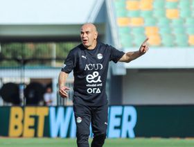 حسام حسن يهاجم "البهوات" ويستشهد بـ"أشرف حكيمي"