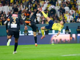 شاهد.. النصر يهزم الخليج برباعية وهدف خرافي لكريستيانو رونالدو