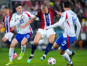 إنتر: إذا أراد برشلونة شراء باستوني فإنه يعرف أرقام هواتفنا