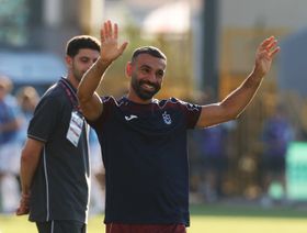 شاهد.. حكم الفيديو يمنح محمد صلاح أول هدف بقميص طرابزون