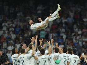 قائد ريال مدريد السابق مرشح للانتقال "مجاناً" لعملاقي إنجلترا