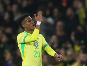 لماذا يُهدد إستيفاو مكانة فينيسيوس ورودريغو في البرازيل؟