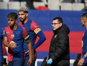 أرملة طبيب برشلونة: آلمني أن يسمع أطفالي الخبر من التلفاز