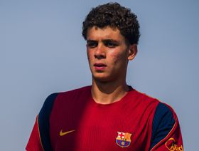 حمزة عبد الكريم يهدي برشلونة نحو 100 ألف يورو قبل أن يلعب