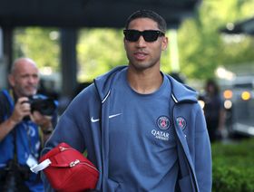 "لا تصدقوهم".. حكيمي يوجه رسالة إلى أبنائه بعد اتهامه بالاغتصاب