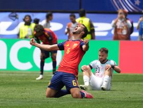 نجم اليوم| ميكيل ميرينو.. لاعب الوسط الذي ضل طريقه للهجوم