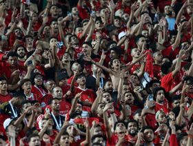 الزمالك يتقدم بشكوى ضد مخرج القمة بسبب هتاف مشجعي الأهلي