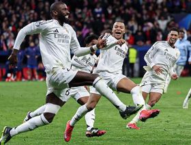 بعد مشاورات طويلة.. ريال مدريد يقرر التخلص من مدافعه المخضرم