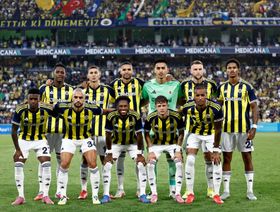 دوران وتاليسكا والنصيري يقودون فنربخشة للتأهل في دوري أبطال أوروبا