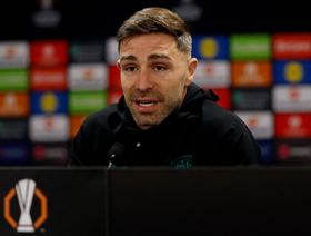 إيقاف مدافع بلباو 10 أشهر بسبب "دواء تساقط الشعر"