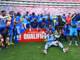 الكونغو الديمقراطية تهزم جامايكا وتعود إلى كأس العالم بعد 52 عاماً