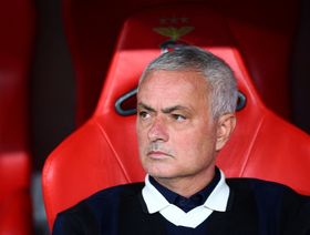 بنفيكا في "مفاوضات متقدمة" مع جوزيه مورينيو