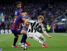 6 أهداف فقط بالدوري الإنجليزي.. لماذا راهن برشلونة على أنطوني غوردون؟