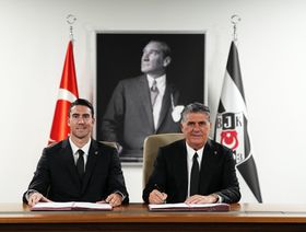بشيكتاش يضم فلاهوفيتش هداف يوفنتوس براتب 7.5 مليون يورو سنوياً