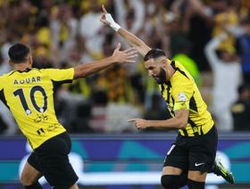 هاتريك لبنزيما في سباعية الاتحاد أمام الوحدة بالدوري السعودي