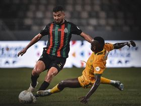 الجيش الملكي يخطف فوزاً قاتلاً من يانغ أفريكانز ويطارد الأهلي على الصدارة