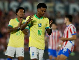 بعد فينيسيوس.. أنشيلوتي يستبعد رودريغو من قائمة البرازيل