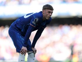 إصابة منزلية غريبة تبعد كول بالمر فترة إضافية عن تشيلسي