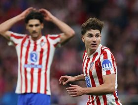 خوليان ألفاريز يتفوق على ميسي في دوري أبطال أوروبا