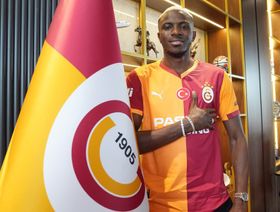 حطّم رقم النصيري.. أوسيمين ينضم لغلطة سراي بعد مسلسل تركي طويل