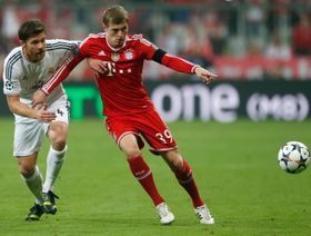 4 مرشحين.. تشابي يطلب لاعب وسط في ريال مدريد "بشكل عاجل"