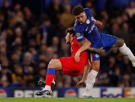 باريس سان جيرمان يُعقد مأمورية تشيلسي بثنائية في الشوط الأول