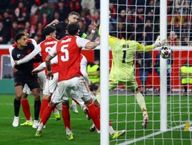 شاهد.. أرسنال يتلقى هدفاً من ركلة ركنية للمرة الأولى منذ 2024