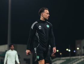 ماتياس يايسله: الغيابات في الأهلي أمام الشرطة تحدٍ وليست عائقاً