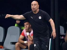 الاتحاد المصري يقترب من تجديد عقد المدرب حسام حسن