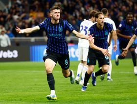 إنتر ميلان يغتال حلم كومو ويتأهل إلى نهائي كأس إيطاليا