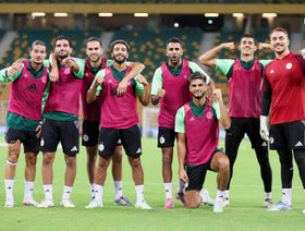 محرز يقود تشكيلة الجزائر أمام بوتسوانا في تصفيات كأس العالم