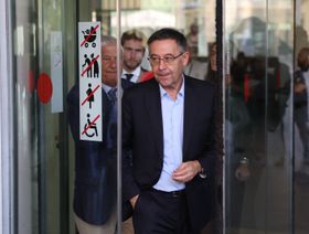 ألحق ضرراً ببرشلونة.. بارتوميو يُتهم في معاملات بملايين الدولارات