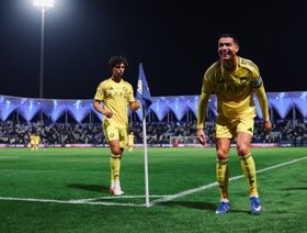 ربع قرن من الأهداف.. هل يسجل كريستيانو رونالدو هدفه 1000 في سن 42؟