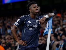 فينيسيوس يحوّل ثقة ألفارو أربيلوا إلى أهداف بعد خيبة تشابي ألونسو